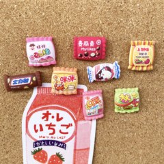 童年零食造型彩色图钉