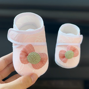 婴儿护脚软底鞋0-6月春秋，宝宝步前鞋初生，幼儿鞋子防掉三个月8防滑