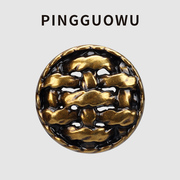 pingguowu复古镂空小香风，粗麻花编织金属，纽扣做旧古铜色大衣扣子