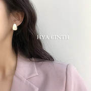 韩国东大门法式优雅设计感耳环极简天然贝壳耳钉几何气质百搭耳饰