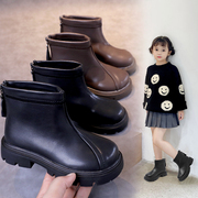 女童加绒马丁靴秋冬儿童短靴，2023年中大童英伦，风皮靴男童靴子