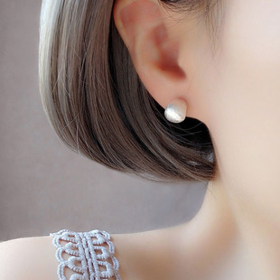 srrmhyn银耳钉女小众设计感2022年潮气质，拉丝适合短发圆脸耳