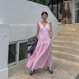 韩国maymay压褶v领连衣裙法式度假风双口袋露背过膝背心长裙
