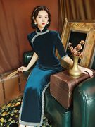 丝绒旗袍年轻款少女改良版，长款气质优雅复古名媛中国风连衣裙秋季