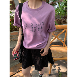 鹿与飞鸟关于花朵“香草芋泥”紫白双色空气层涂鸦花朵T恤5853