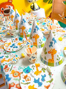 宝宝生日派对装饰道具森林，系列小动物纸质盘甜品，台拍照道具布置品