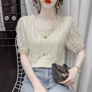 雪纺衫女短袖2024夏季韩版宽松v领洋气小衫白色，短款蕾丝上衣