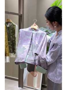 今年流行漂亮紫色上衣女新中式国风2024春季小香风外套女