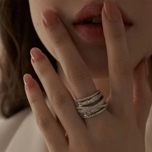 极光以南小众戒指高级感线条，设计纯银食指，指环轻奢重工镀金首饰女