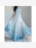 蓝色渐变色无袖连衣裙子2024夏季法式高级感重工褶皱雪纺长裙