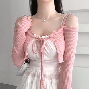 韩国东大门洋气甜美粉色~性感，女人味露肩系带短款长袖外搭小开衫
