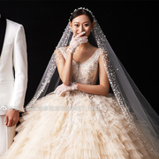 时尚个性新娘结婚拍照3米宽大拖尾婚纱，头纱旅拍摄影道具珍珠头纱