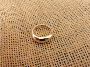 j1青岛外贸饰品指环，欧美日韩风新潮流行时尚圆弧，光面简洁小款戒指