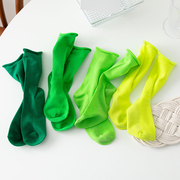 2双装绿色袜子女中筒袜，ins潮荧光绿春夏薄款纯棉网红卷边堆堆袜