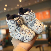 婴儿鞋加厚保暖棉鞋软底宝宝鞋脚套冬季男女防掉鞋0-1岁6-12个月8