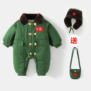 婴儿衣服冬装加绒保暖军装满月小红军连体棉衣周岁军大衣爬服