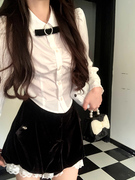 一颗甜桃yikett《掐腰千金》设计感长袖衬衫+黑色短裤套装夏季女