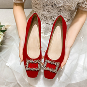 秋季中式新娘鞋子红色，婚鞋方头浅口百搭舒适粗跟单鞋大码女鞋
