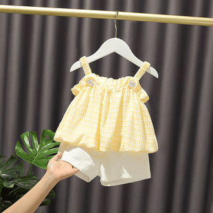 女宝宝夏装套装一岁女童，网红套装0洋气3小童夏季韩版吊带两件套潮