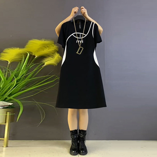 胖MM法式赫本风洋气减龄中长款小黑裙加肥字母镂空撞色短袖连衣裙