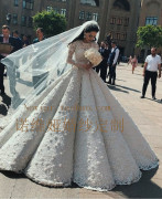 2020诺维娅婚纱礼服，宫廷蓬蓬裙迪拜珍珠，钻石花朵拖尾婚纱