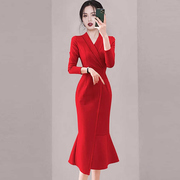 2023春装气质时尚，修身西装裙通勤红色，鱼尾连衣裙女装礼服长袖