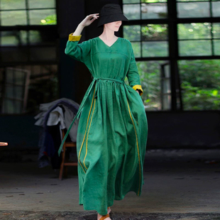 秋季复古文艺绿色仙气质长裙女高档纯亚麻长袖v领系带显瘦连衣裙