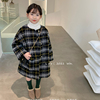韩版儿童外套，冬季女童洋气圆领中长款加厚毛呢格子大衣潮