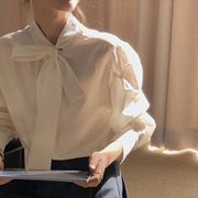 2024春季韩版宽松系带长袖衬衫女设计感小众气质高级洋气上衣