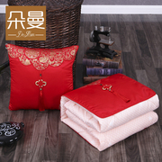 高档中国结大红抱枕被子两用沙发，靠枕婚庆床上靠垫汽车午睡空调被