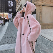 高货粉色羊羔毛外套(毛外套，)女冬季长款可爱日系毛毛一体大衣2024学生