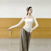 现代舞印花蕾丝拼接修身套指上衣舞蹈服中国舞，练功服秋冬瑜伽艺考