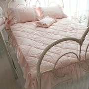 定制韩式公主纯色加棉床垫柔软纯棉，绗缝床盖床单双面全面荷叶边三