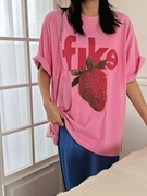 伊布 韩国东大门2024早春款 圆领粗字母水果草莓宽松短袖T恤