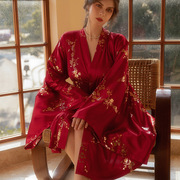 中式新娘晨袍婚礼睡袍冰丝女红色，烫金梅花汉服，广袖口国风古典礼服