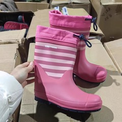 秋冬季儿童加绒雨鞋中大童