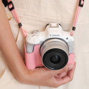 适用于佳能r50相机包女r50相机，保护套eosr50底座微单r100皮套粉色