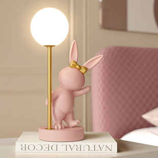 兔子装饰台灯卧室，床头灯少女书桌氛围小夜灯，创意结婚生日礼物摆件