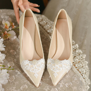 法式婚鞋女2024年春季新娘浅口细跟高跟鞋尖头，单鞋中跟手工婚纱鞋