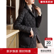 xwi欣未轻薄鸭绒立领羽绒服，女2023冬季收腰显身材中长款黑色外套