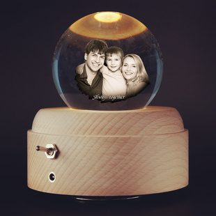 照片DIY私人定制水晶球音乐盒新人结婚纪念日送女友生日礼物
