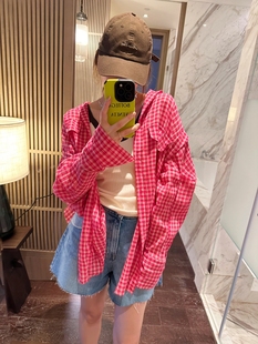 智研韩国夏季防晒时尚，洋气随性设计红格子，长袖简约中长款衬衫女
