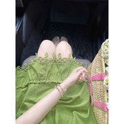 海边度假风绿色吊带，连衣裙女夏季无袖波，西米亚风多巴胺裙子短裙