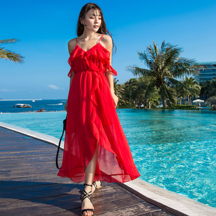 度假海边沙滩裙红色显瘦连衣裙夏旅游女装雪纺漏肩吊带长裙燕尾裙