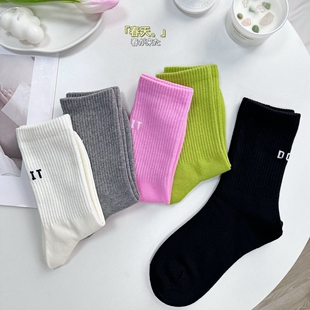 米图高筋字母袜 搭配鲨鱼裤春季纯棉中筒短袜子女彩色ins黑白粉绿