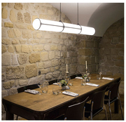 现代极简长条餐厅led吊灯设计师简约一字线条亚克力家用灯