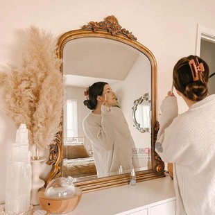 欧式复古化妆镜壁挂式家用美式梳妆台镜子法式雕花梳妆镜台式桌面