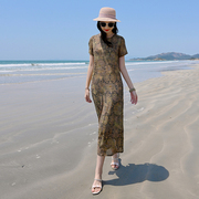 小个子连衣裙2024夏季雪纺，收腰气质显瘦中年沙滩裙裙海边度假