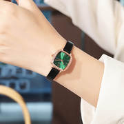 手表女方形，小绿表风轻奢女表，复古小方盘时尚腕表