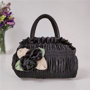 韩版可爱化妆包糖果色折叠布包迷你妈妈手提包包，女士绣花收纳包